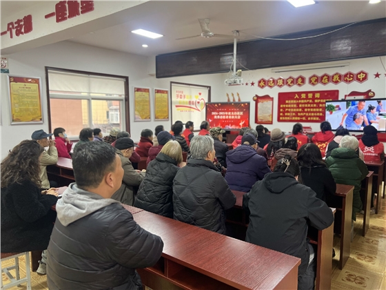 人大代表助力3?5表彰志愿，传承雷锋精神